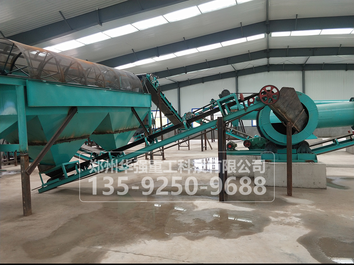 創(chuàng)新技術(shù)，助力雞糞發(fā)酵，打造優(yōu)質(zhì)有機(jī)肥